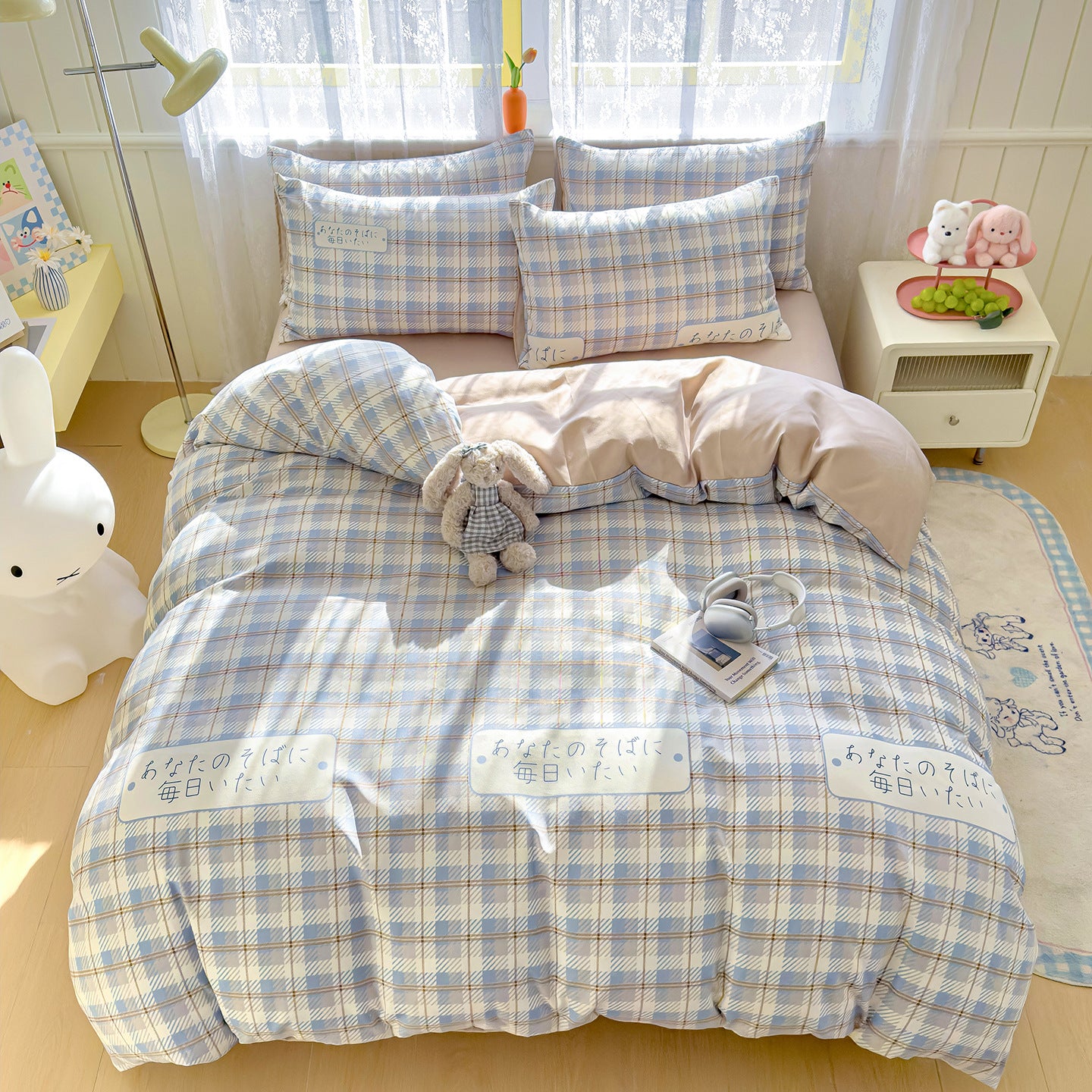 Brushed Cotton Four-Piece Bedding Set - Fresh & Simple Washed Cotton