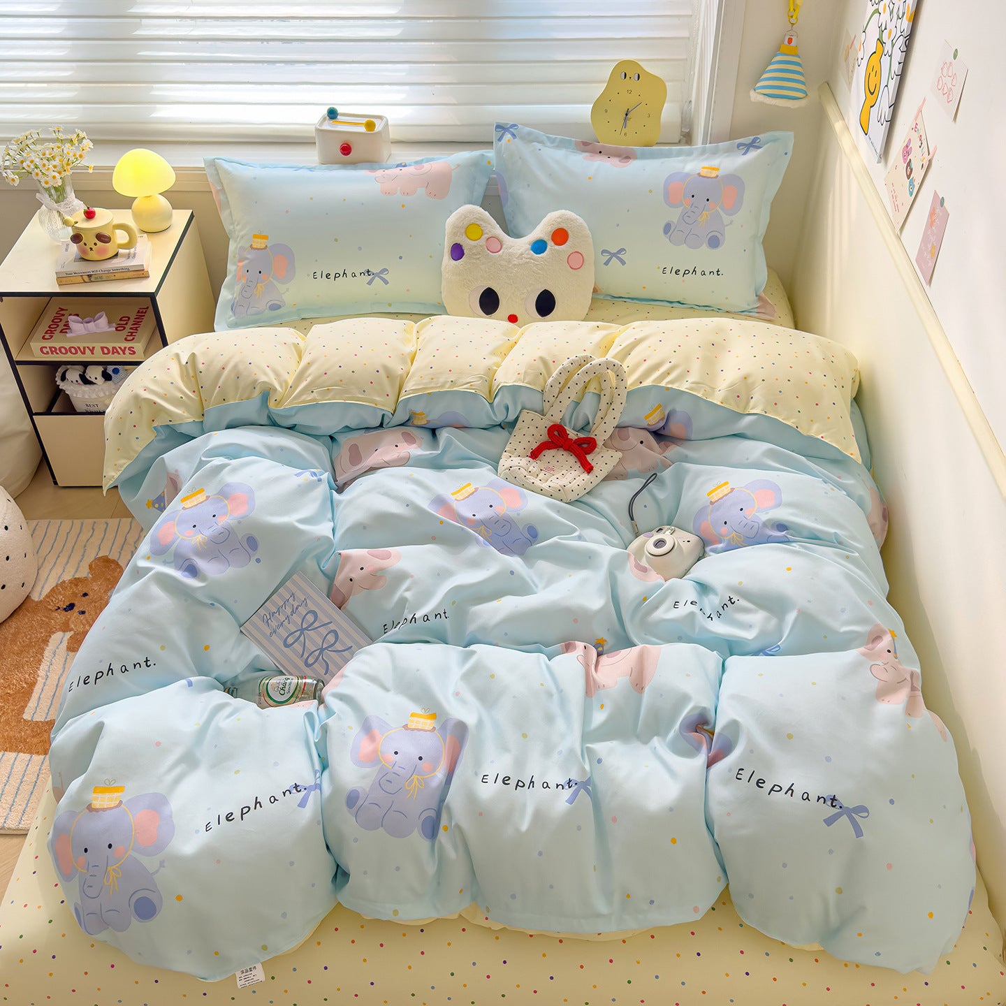 Brushed Cotton Four-Piece Bedding Set - Fresh & Simple Washed Cotton